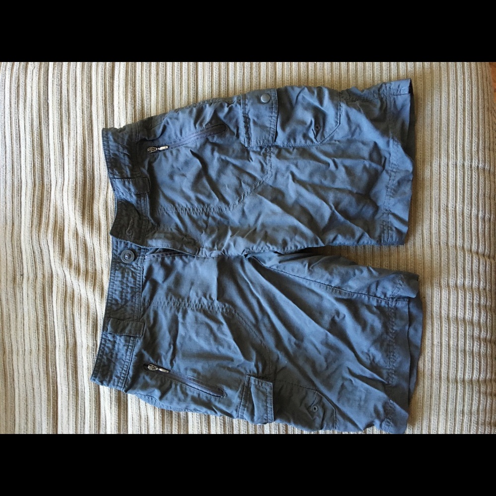 Slate Grey Columbia PFG shorts